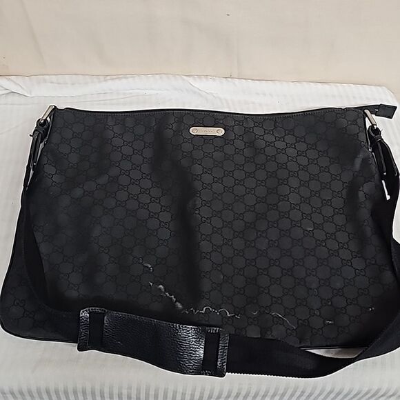 GUCCI NYLON MESSENGER BAG BFPM-11-224 - Picture 1 of 10